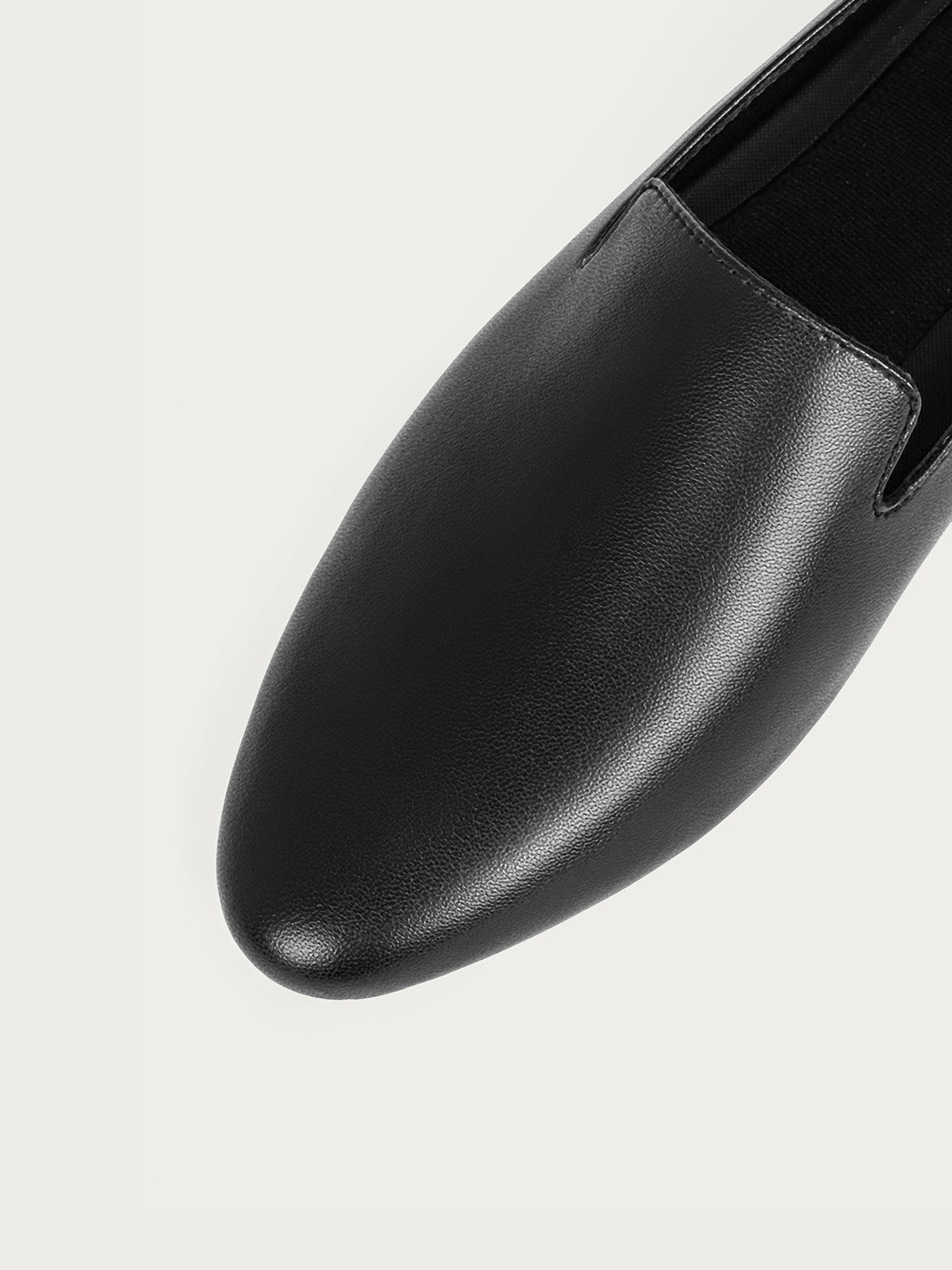 Black Lamb-pattern Vegan Leather Loafers - Narrow